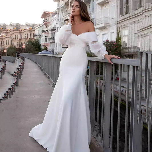 Spring Concise White Satin Trailing Lightweight Wedding Dress
